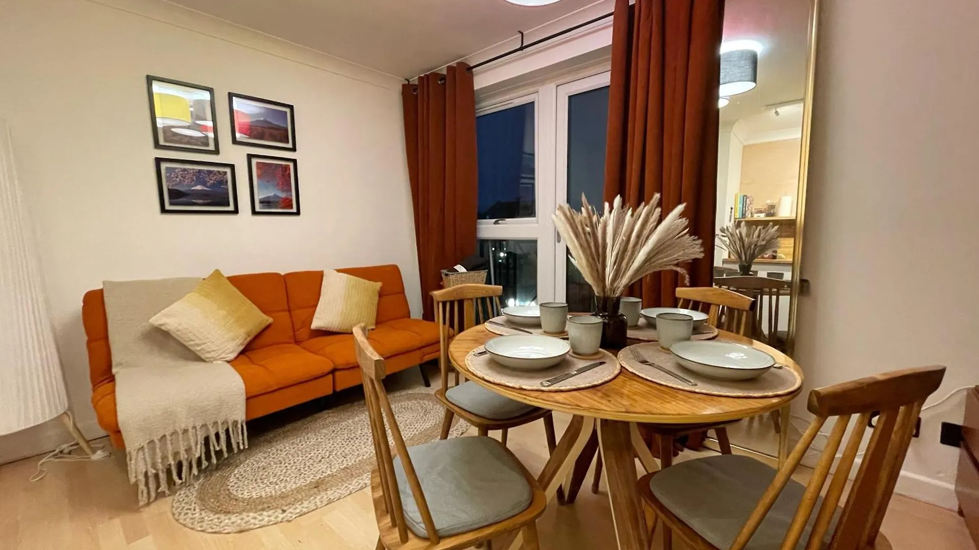 Canary Wharf Waterside Flat London 0*,
