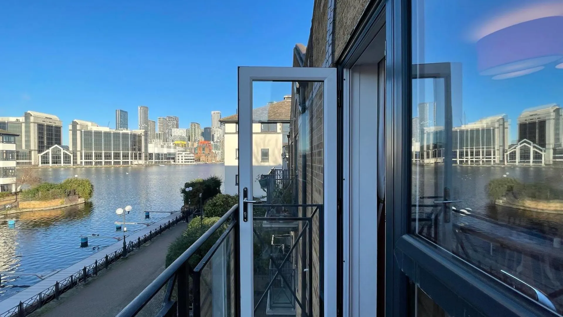 Canary Wharf Waterside Flat London 0*,  United Kingdom